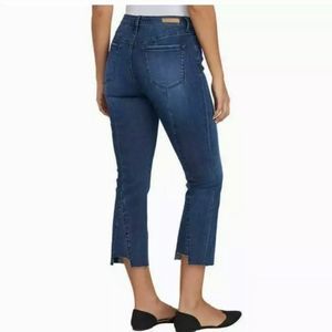 SOCIAL STANDARDS by sanctuary mid-rise kick crops